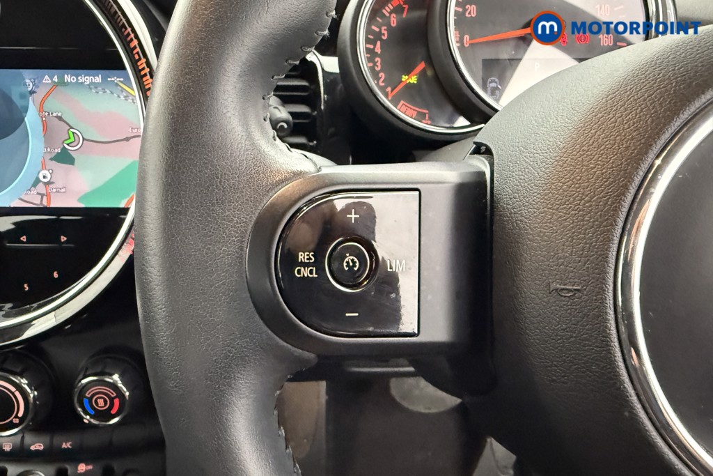 Mini Hatchback Cooper Classic Automatic Petrol Hatchback - Stock Number (1569400) - 14th supplementary image