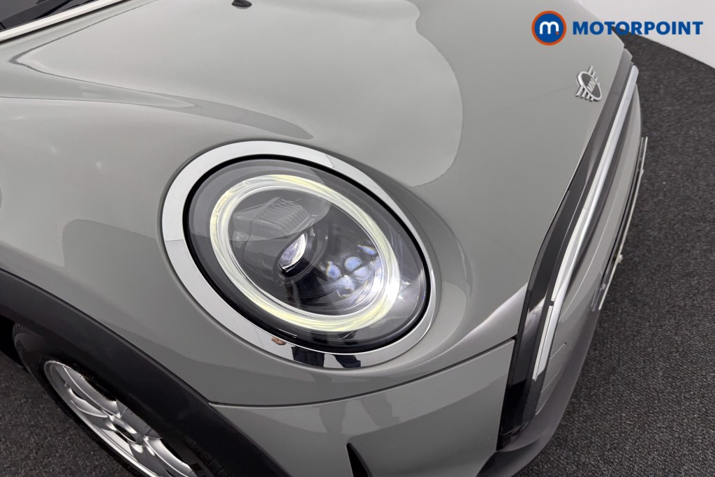 Mini Hatchback Cooper Classic Automatic Petrol Hatchback - Stock Number (1569400) - 26th supplementary image