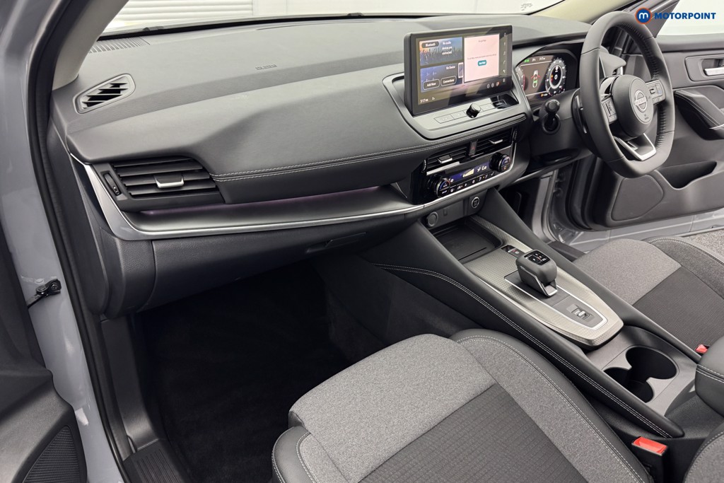 Nissan Qashqai N-Connecta Automatic Petrol SUV - Stock Number (1569455) - 8th supplementary image