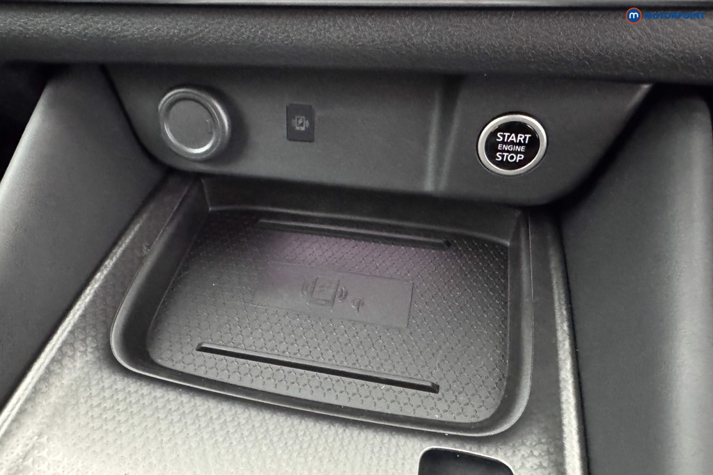 Nissan Qashqai N-Connecta Automatic Petrol SUV - Stock Number (1569455) - 16th supplementary image