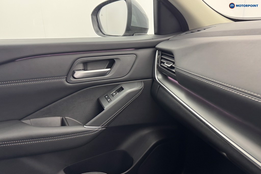Nissan Qashqai N-Connecta Automatic Petrol SUV - Stock Number (1569455) - 18th supplementary image