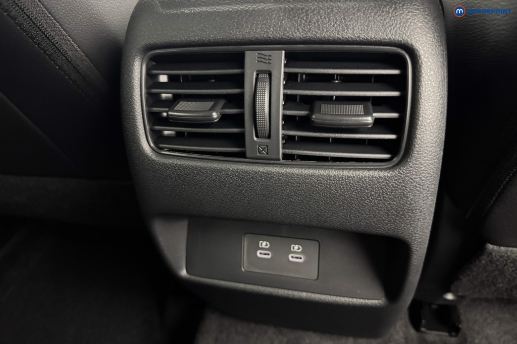 Nissan Qashqai N-Connecta Automatic Petrol SUV - Stock Number (1569455) - 23rd supplementary image