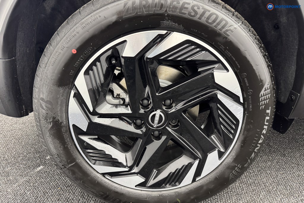 Nissan Qashqai N-Connecta Automatic Petrol SUV - Stock Number (1569455) - 34th supplementary image