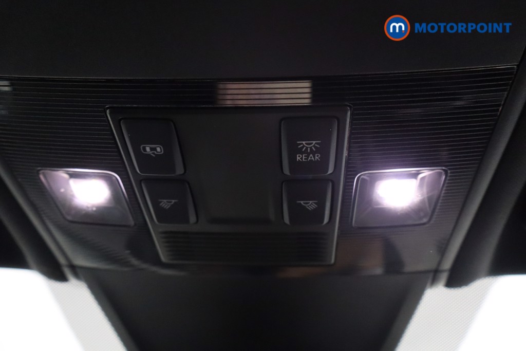 Volkswagen Tiguan R-Line Automatic Petrol SUV - Stock Number (1569538) - 22nd supplementary image