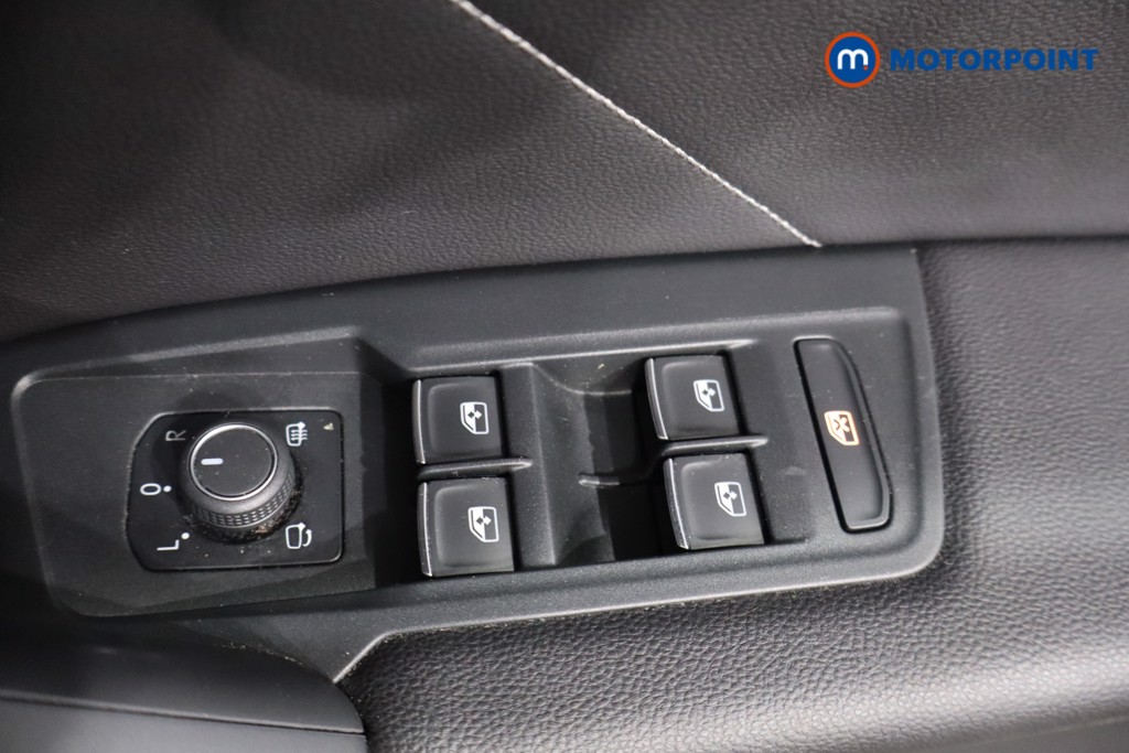 Volkswagen Tiguan R-Line Automatic Petrol SUV - Stock Number (1569538) - 25th supplementary image