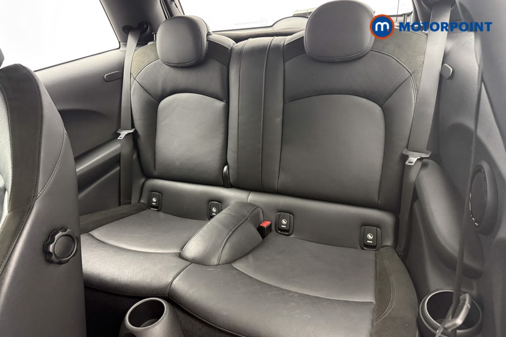 Mini Hatchback Cooper S Manual Petrol Hatchback - Stock Number (1569539) - 4th supplementary image