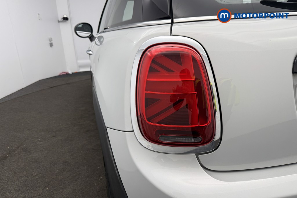 Mini Hatchback Cooper S Manual Petrol Hatchback - Stock Number (1569539) - 24th supplementary image