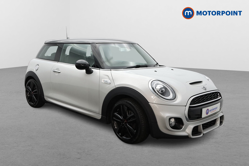 Mini Hatchback Cooper S Manual Petrol Hatchback - Stock Number (1569539) - Drivers side front corner