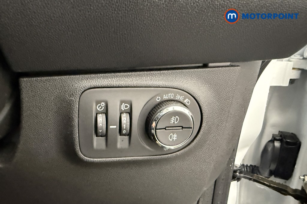 Vauxhall Corsa Griffin Manual Petrol Hatchback - Stock Number (1569542) - 13th supplementary image