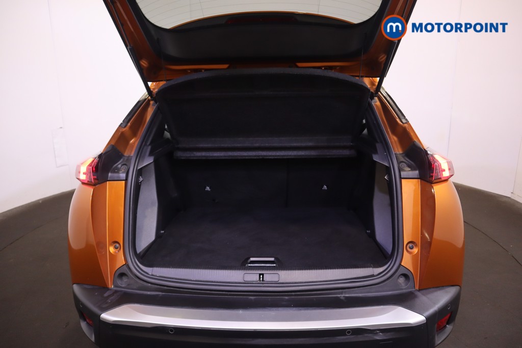 Peugeot 2008 Allure Premium Manual Petrol SUV - Stock Number (1569653) - 15th supplementary image