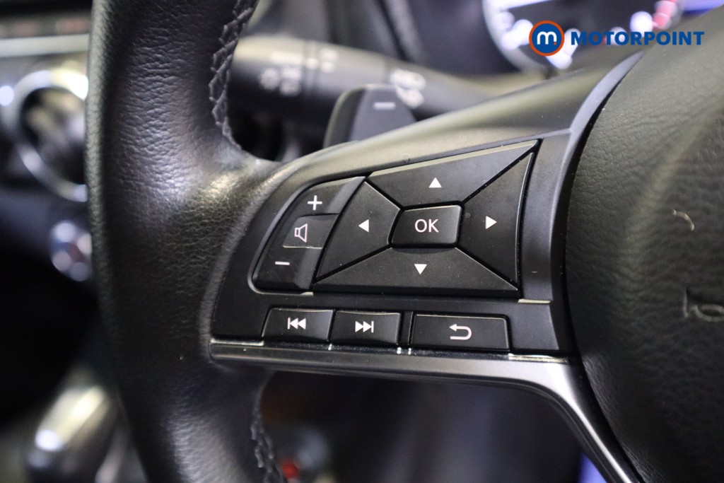 Nissan Juke N-Connecta Automatic Petrol SUV - Stock Number (1569831) - 11th supplementary image