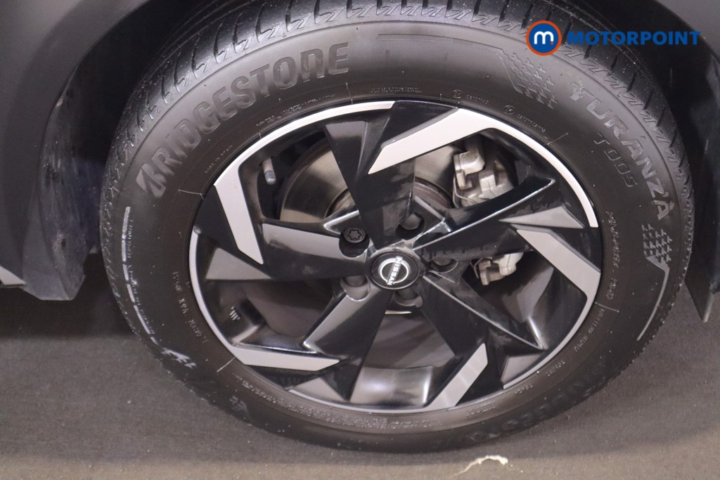 Nissan Juke N-Connecta Automatic Petrol SUV - Stock Number (1569831) - 18th supplementary image