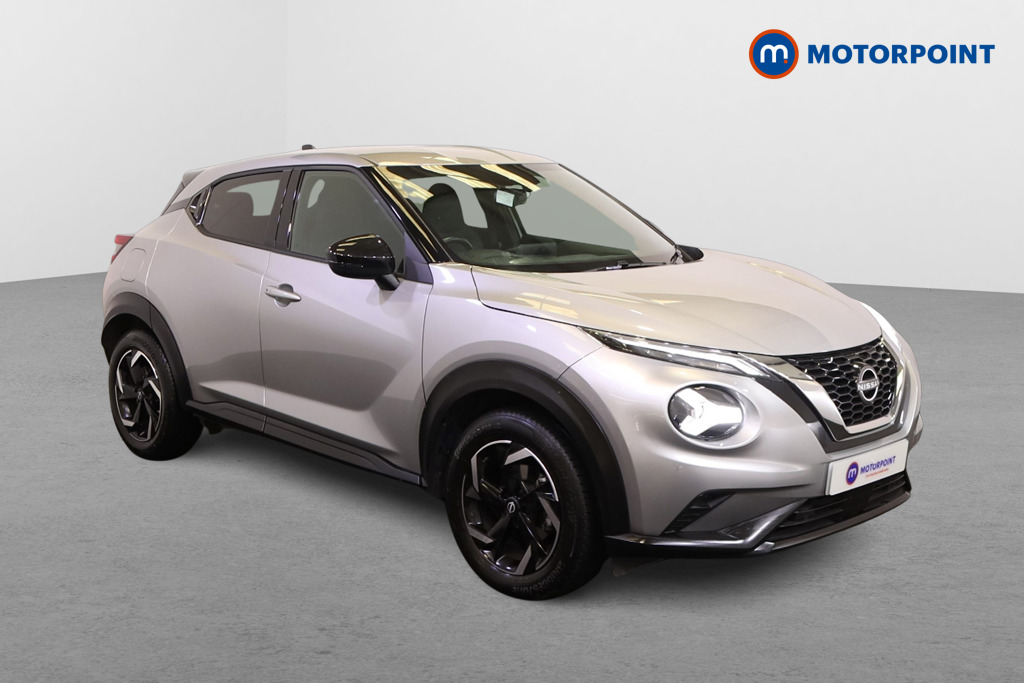 Nissan Juke N-Connecta Automatic Petrol SUV - Stock Number (1569831) - Drivers side front corner