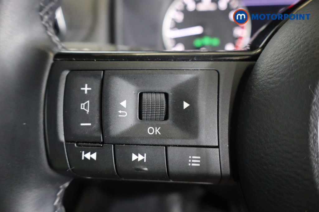 Nissan Qashqai Acenta Premium Manual Petrol SUV - Stock Number (1569949) - 11th supplementary image