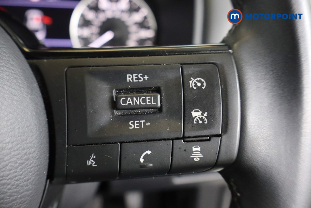 Nissan Qashqai Acenta Premium Manual Petrol SUV - Stock Number (1569949) - 12th supplementary image