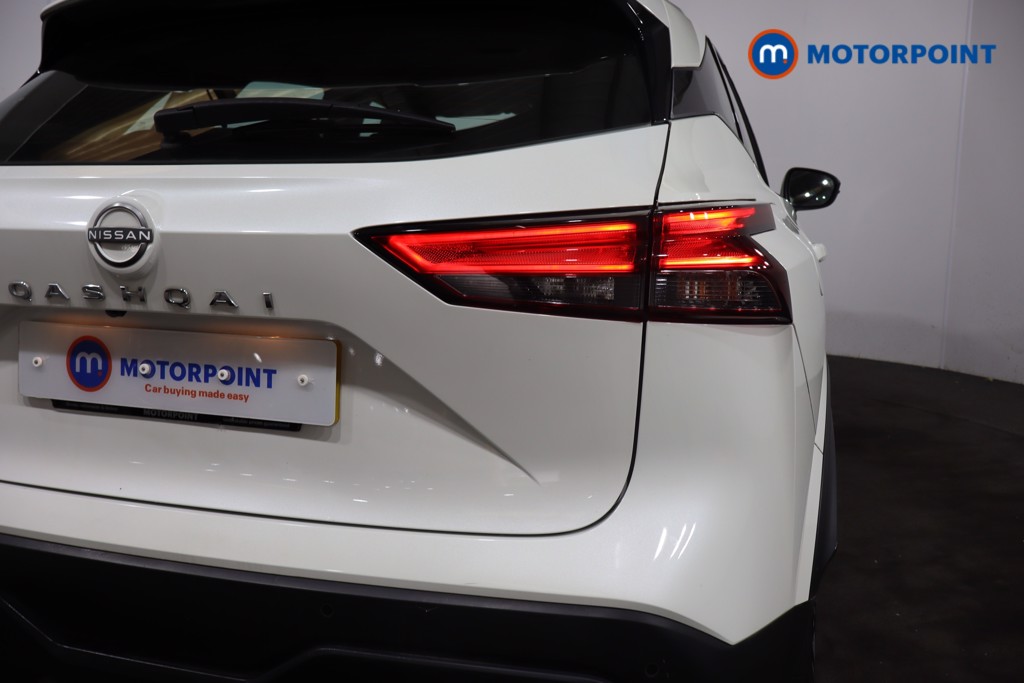 Nissan Qashqai Acenta Premium Manual Petrol SUV - Stock Number (1569949) - 27th supplementary image