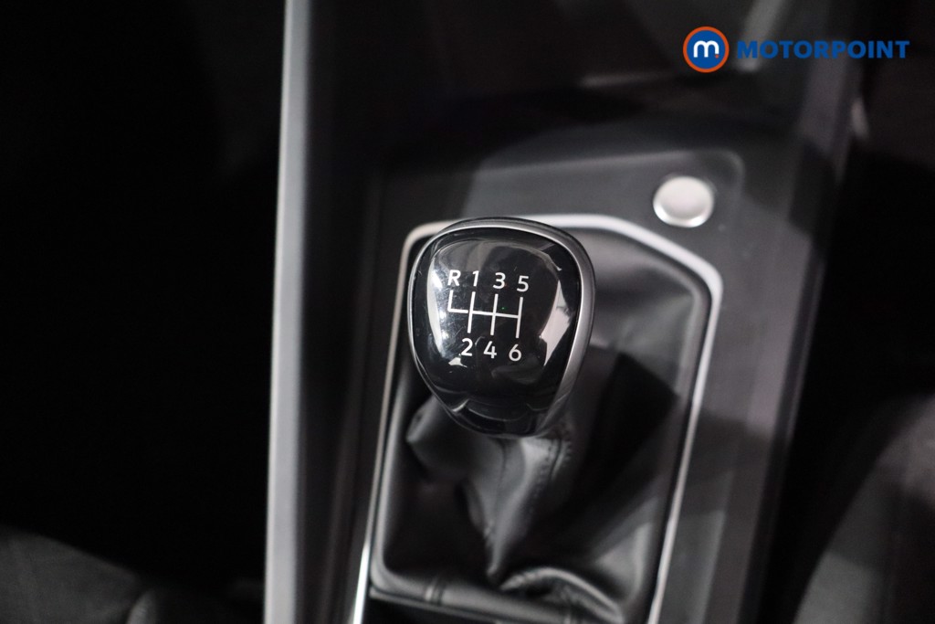 Volkswagen Golf Life Manual Petrol Hatchback - Stock Number (1569989) - 19th supplementary image