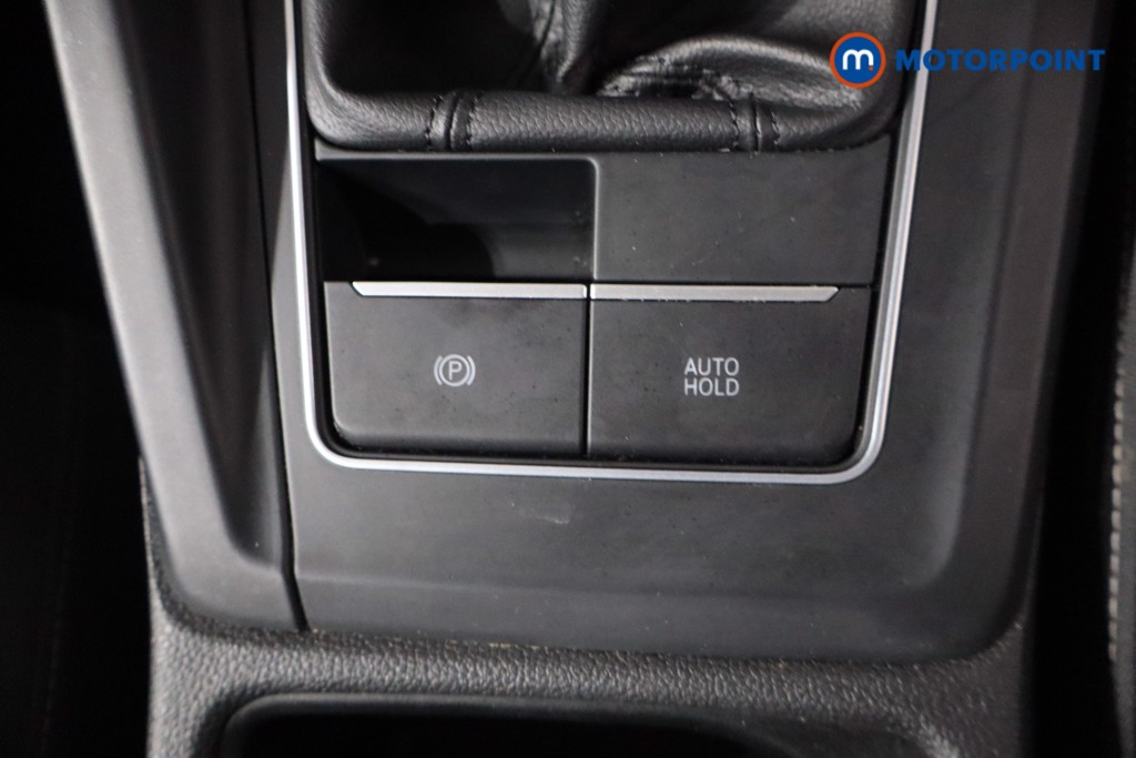 Volkswagen Golf Life Manual Petrol Hatchback - Stock Number (1569989) - 20th supplementary image
