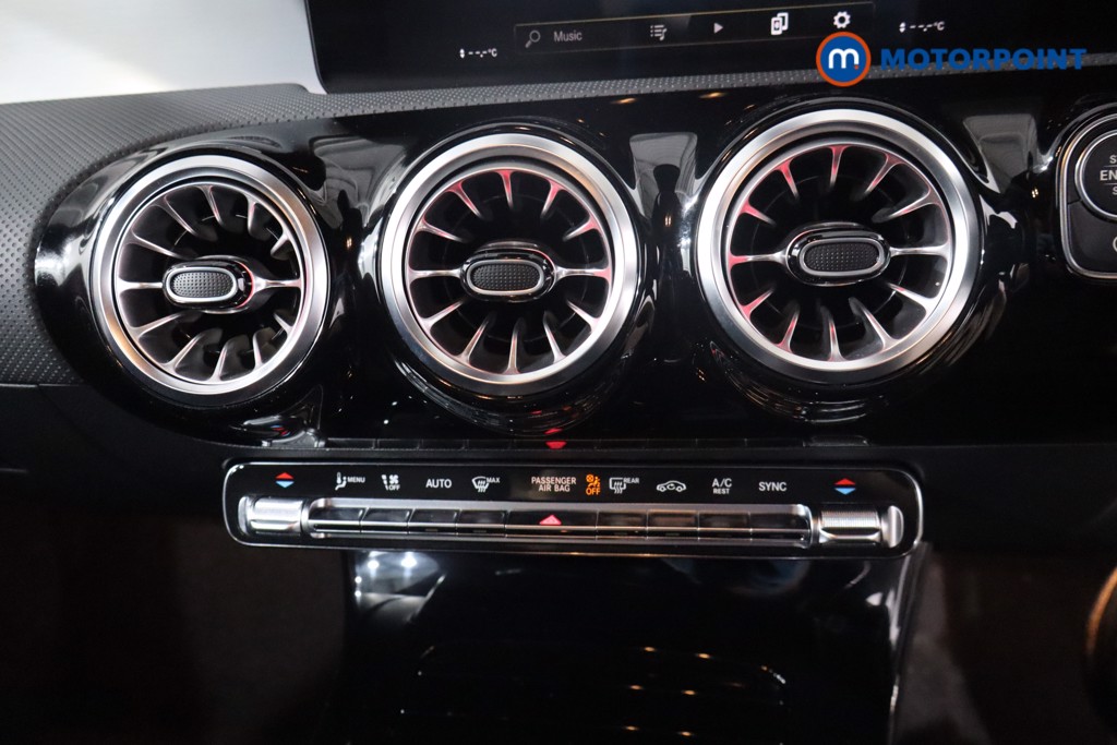 Mercedes-Benz CLA Amg Line Automatic Diesel Coupe - Stock Number (1570047) - 18th supplementary image