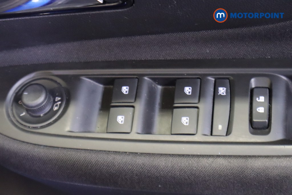 Vauxhall Mokka X Active Manual Petrol SUV - Stock Number (1570049) - 15th supplementary image