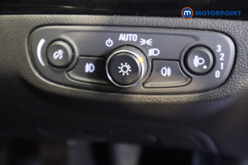 Vauxhall Mokka X Active Manual Petrol SUV - Stock Number (1570049) - 16th supplementary image