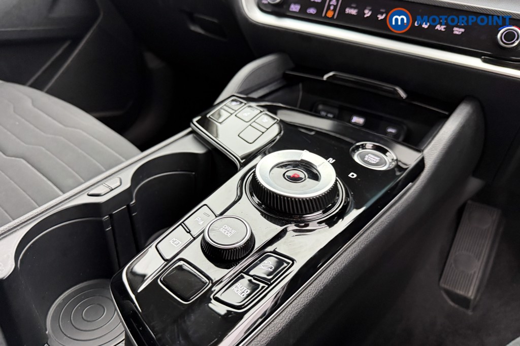 KIA Sportage 3 Automatic Petrol-Electric Hybrid SUV - Stock Number (1570129) - 14th supplementary image