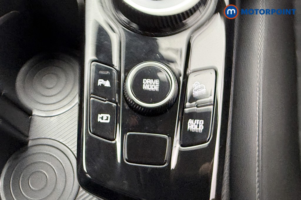 KIA Sportage 3 Automatic Petrol-Electric Hybrid SUV - Stock Number (1570136) - 13th supplementary image