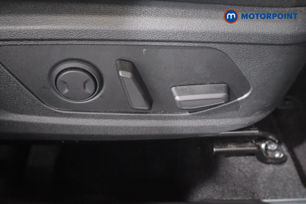 KIA Sportage 3 Automatic Petrol-Electric Hybrid SUV - Stock Number (1570137) - 16th supplementary image