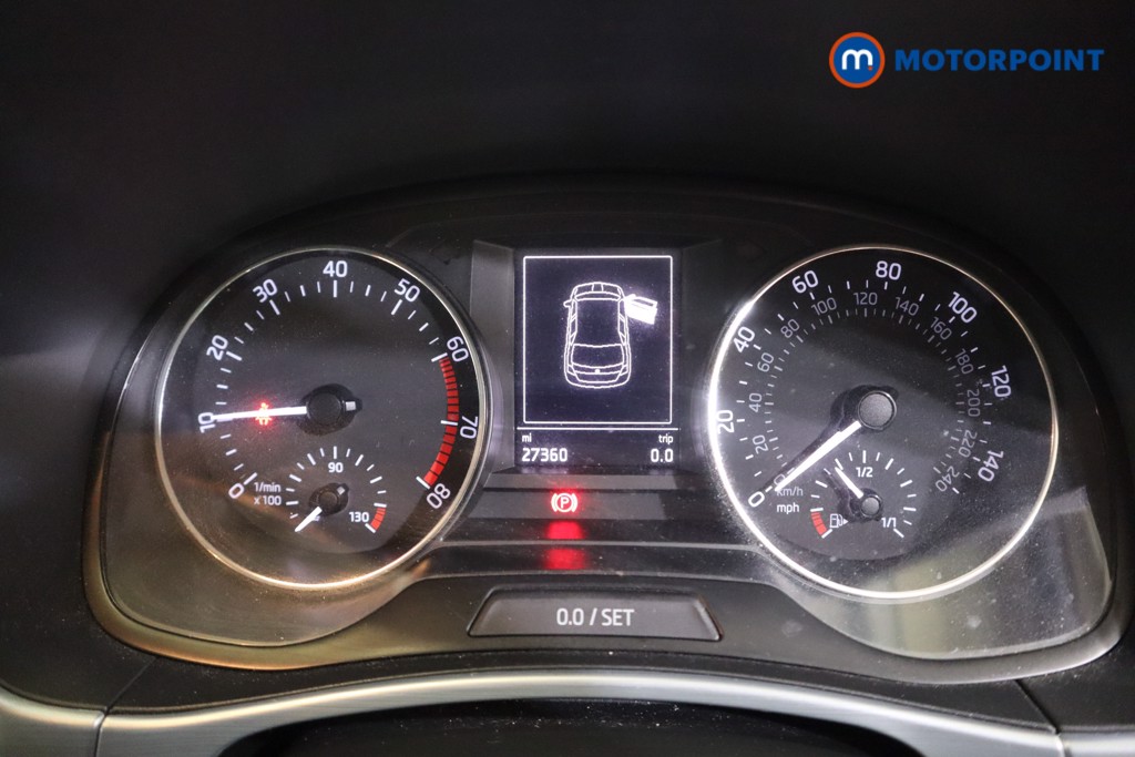 Skoda Fabia Colour Edition Manual Petrol Hatchback - Stock Number (1570238) - 4th supplementary image