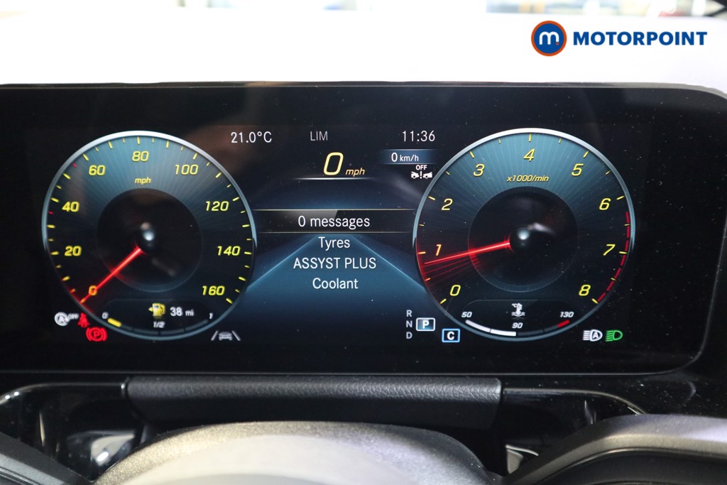 Mercedes-Benz GLA Amg Line Night Edition Automatic Petrol SUV - Stock Number (1570360) - 5th supplementary image