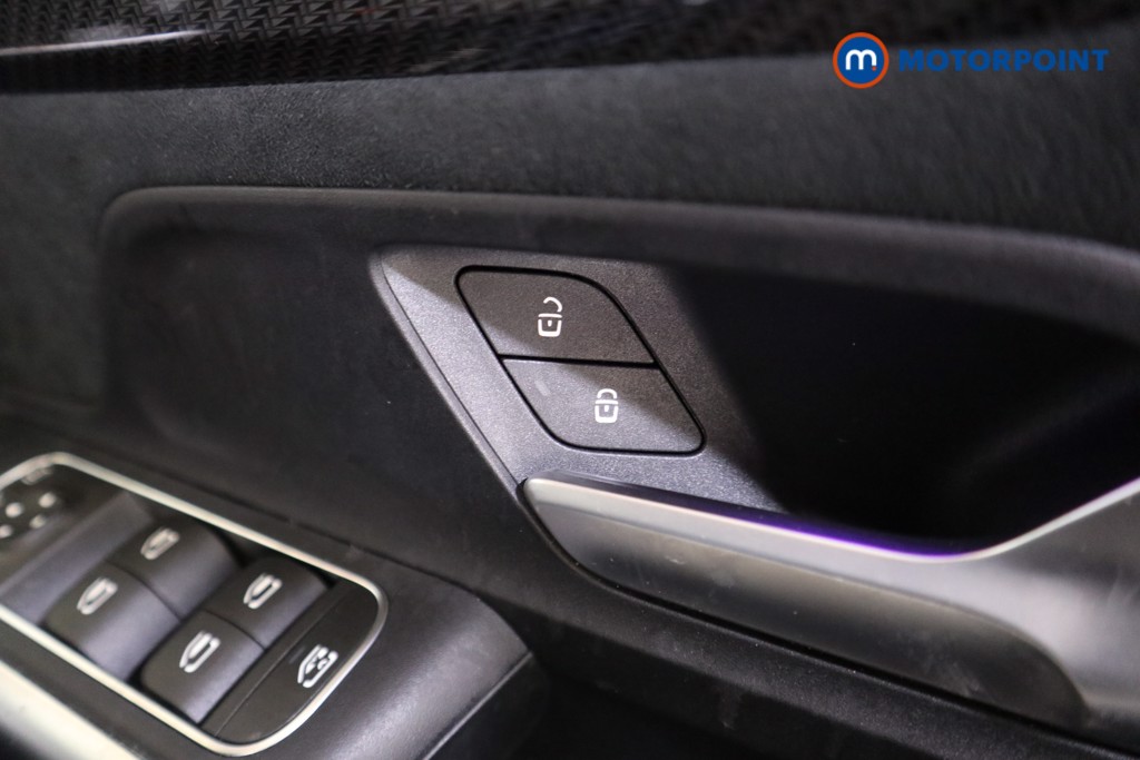 Mercedes-Benz GLA Amg Line Night Edition Automatic Petrol SUV - Stock Number (1570360) - 11th supplementary image
