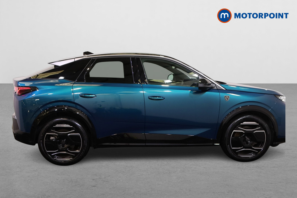 Peugeot 3008 GT Automatic Electric SUV - Stock Number (1570404) - Drivers side