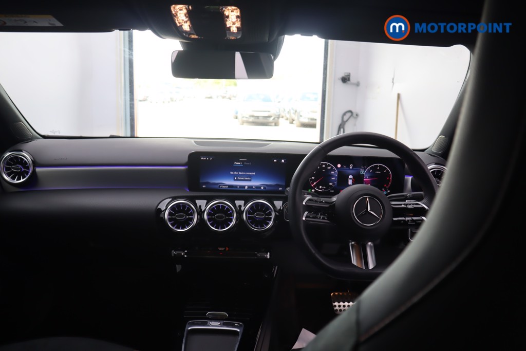 Mercedes-Benz A Class Amg Line Automatic Diesel Hatchback - Stock Number (1570839) - 14th supplementary image