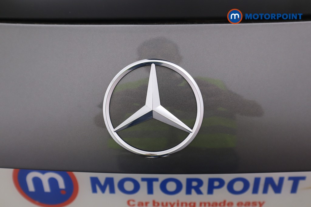 Mercedes-Benz A Class Amg Line Automatic Diesel Hatchback - Stock Number (1570839) - 17th supplementary image