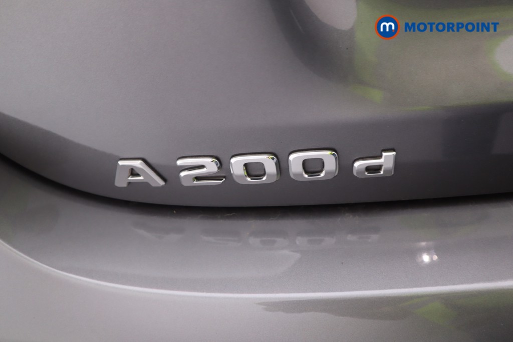 Mercedes-Benz A Class Amg Line Automatic Diesel Hatchback - Stock Number (1570839) - 18th supplementary image