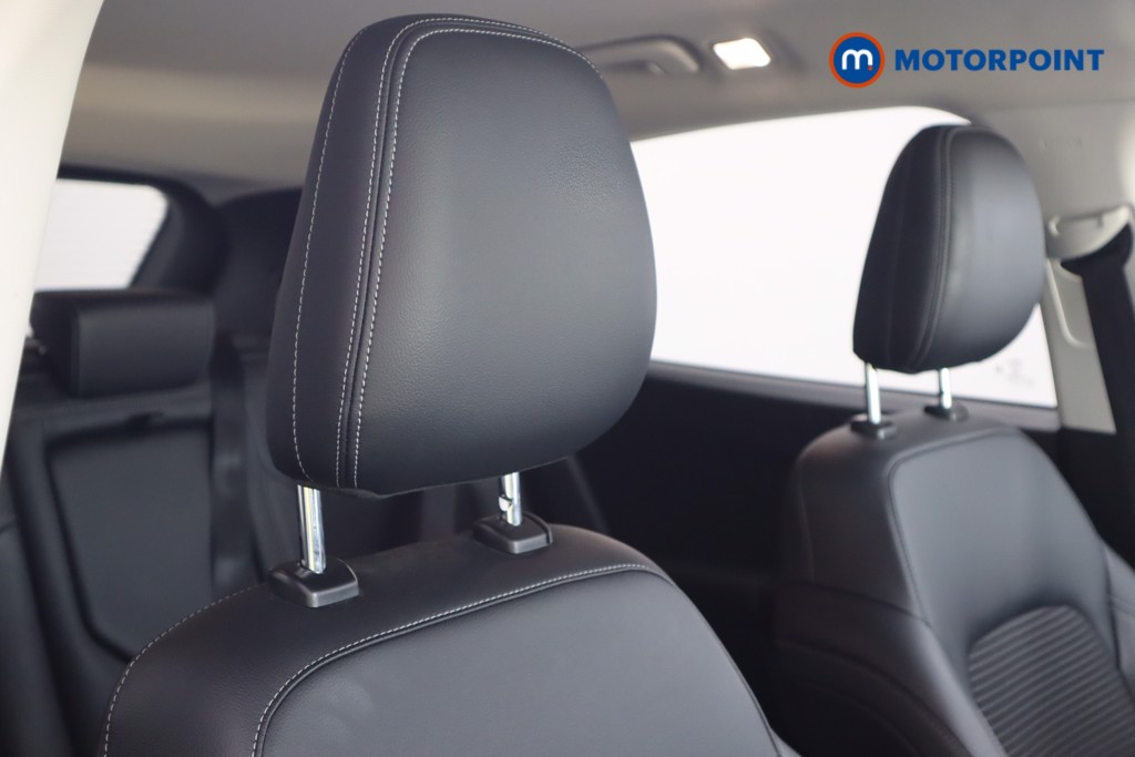 Ford Kuga Titanium First Edition Manual Petrol SUV - Stock Number (1556092) - 8th supplementary image