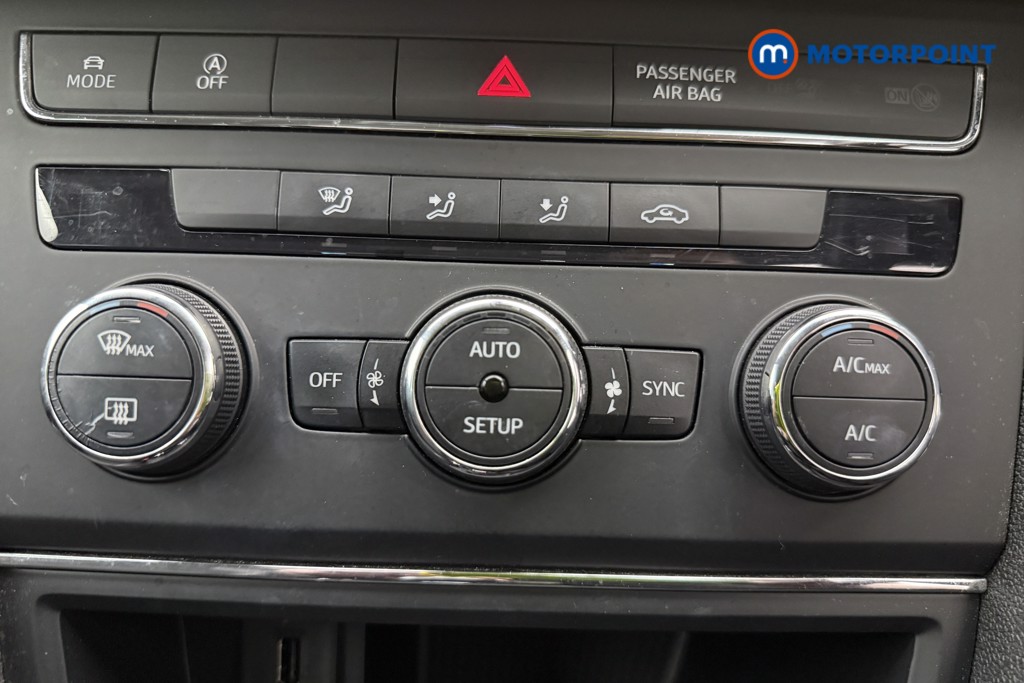 Seat Leon FR Manual Petrol Coupe - Stock Number (1557024) - 14th supplementary image