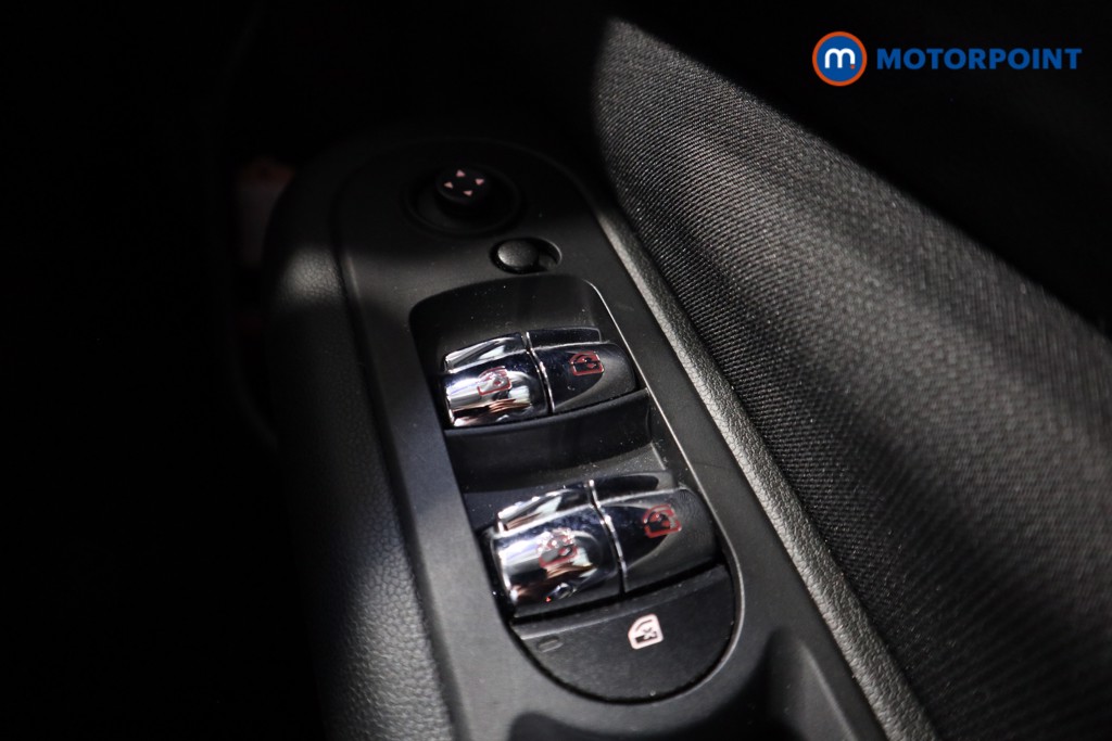 Mini Clubman Cooper Automatic Petrol Estate - Stock Number (1558691) - 6th supplementary image