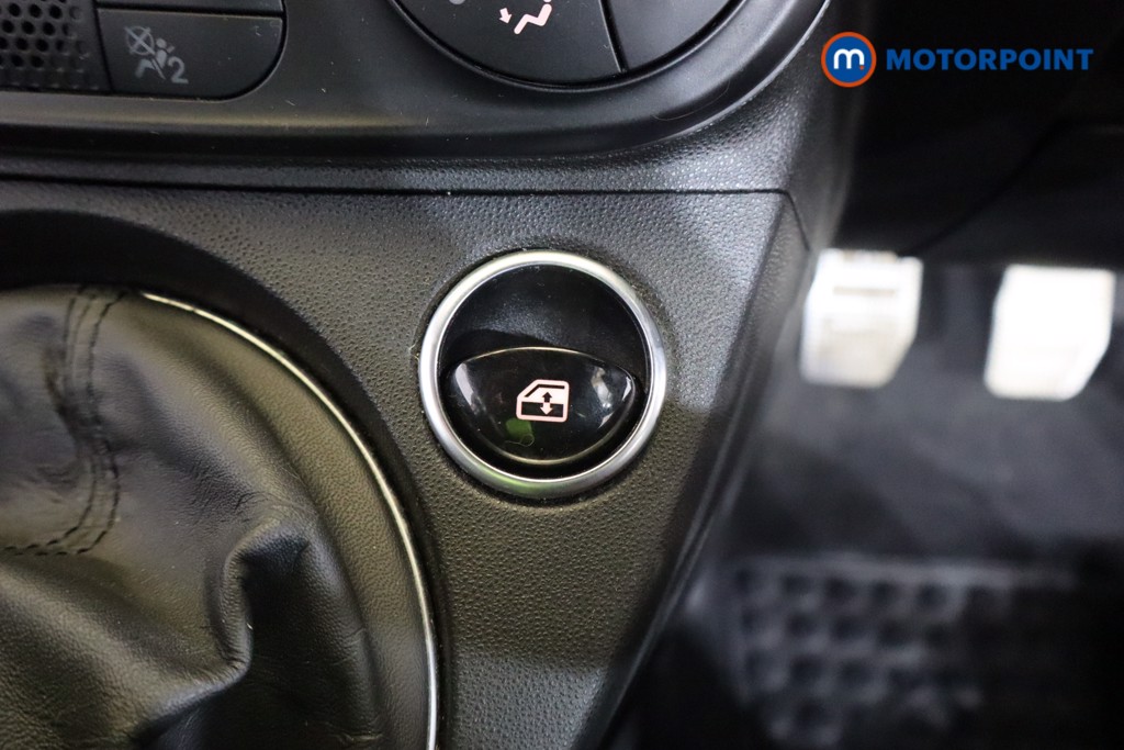 Abarth 595 Turismo 70Th Anniversary Manual Petrol Hatchback - Stock Number (1559122) - 13th supplementary image