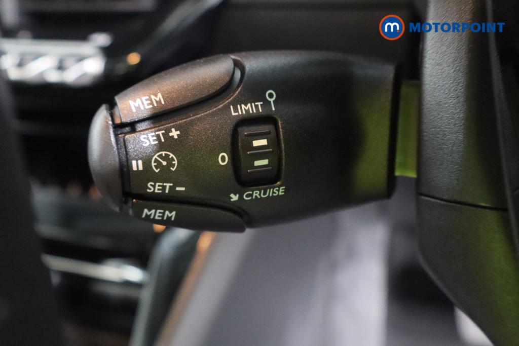 Peugeot 208 Allure Automatic Petrol-Electric Hybrid Hatchback - Stock Number (1559310) - 12th supplementary image