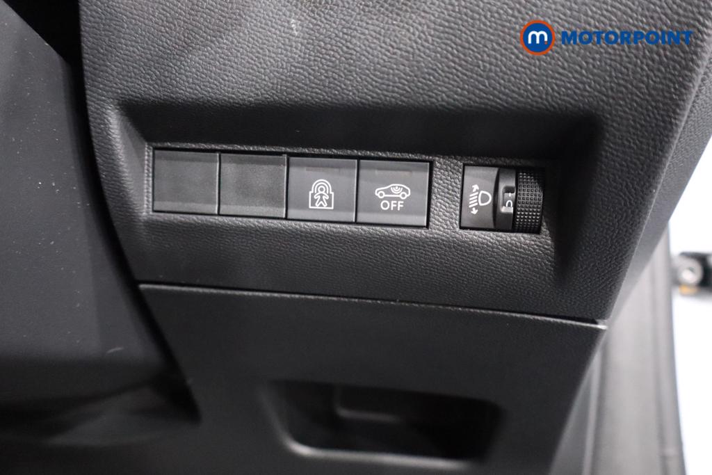 Peugeot 208 Allure Automatic Petrol-Electric Hybrid Hatchback - Stock Number (1559310) - 13th supplementary image