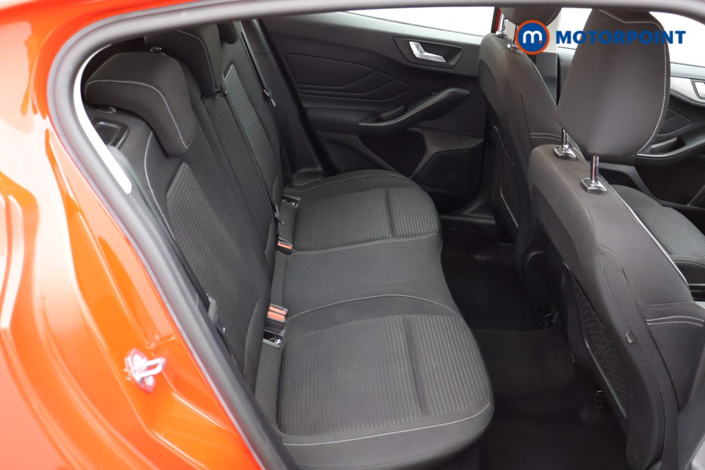 Ford Focus Titanium Manual Petrol Hatchback - Stock Number (1559468) - 10th supplementary image