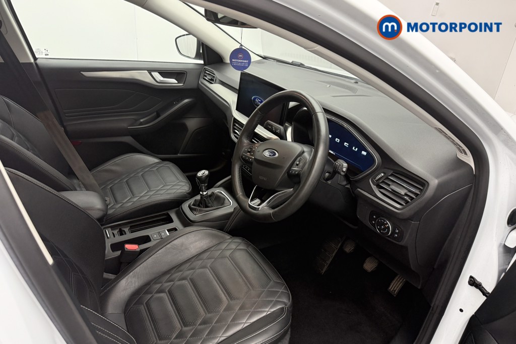 Ford Focus Titanium X Manual Petrol Hatchback - Stock Number (1559987) - 3rd supplementary image