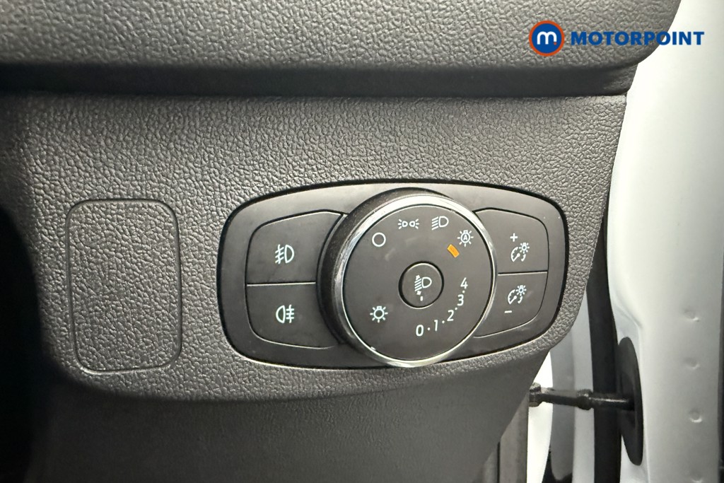 Ford Focus Titanium X Manual Petrol Hatchback - Stock Number (1559987) - 15th supplementary image
