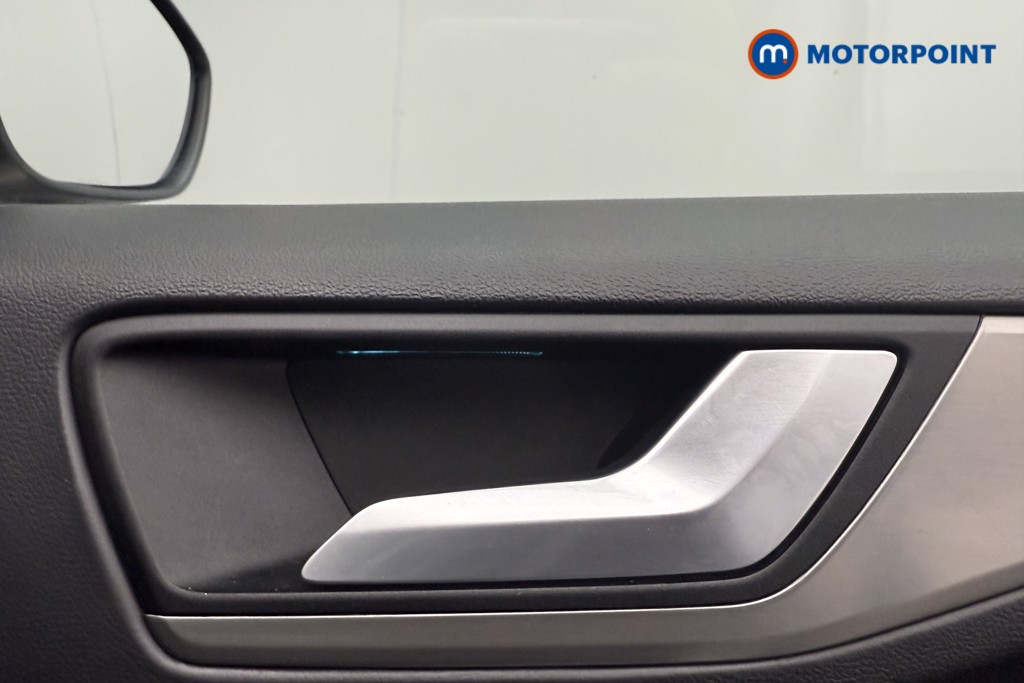 Ford Focus Titanium X Manual Petrol Hatchback - Stock Number (1559987) - 16th supplementary image
