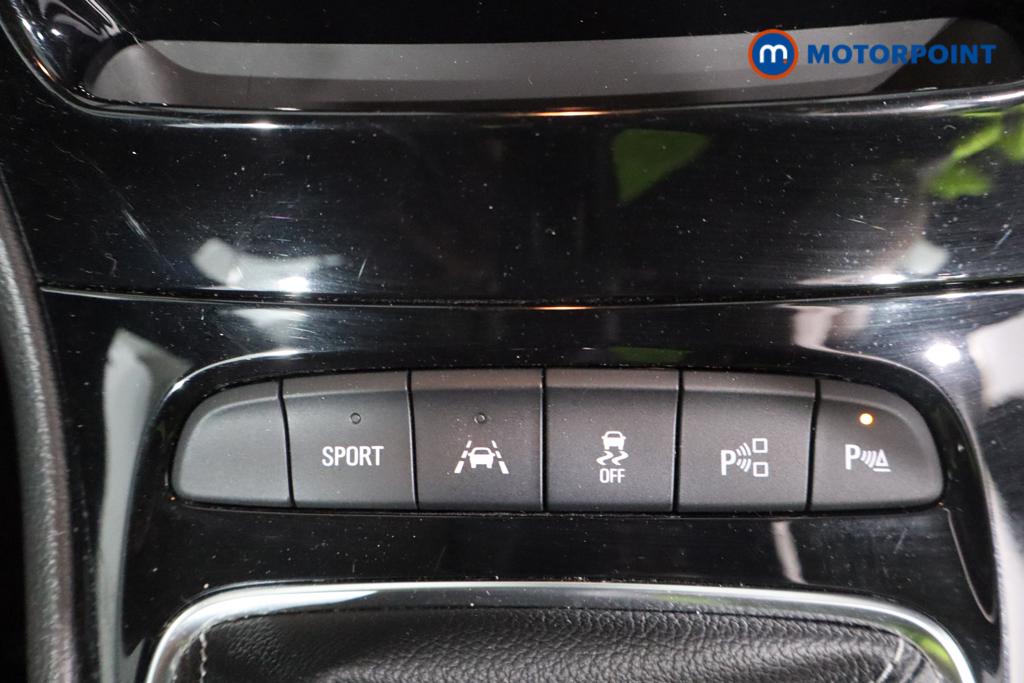 Vauxhall Astra SRI Manual Petrol Hatchback - Stock Number (1560170) - 5th supplementary image