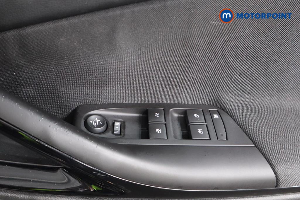 Vauxhall Astra SRI Manual Petrol Hatchback - Stock Number (1560170) - 15th supplementary image