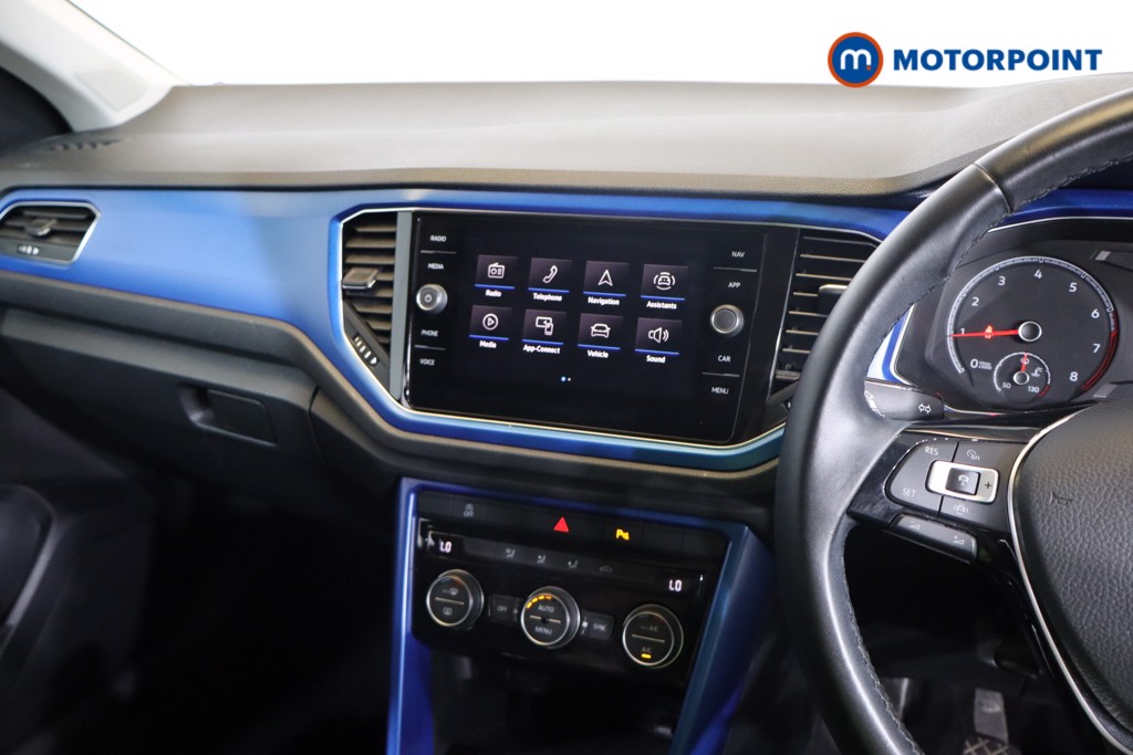 Volkswagen T-Roc Design Manual Petrol SUV - Stock Number (1560894) - 3rd supplementary image