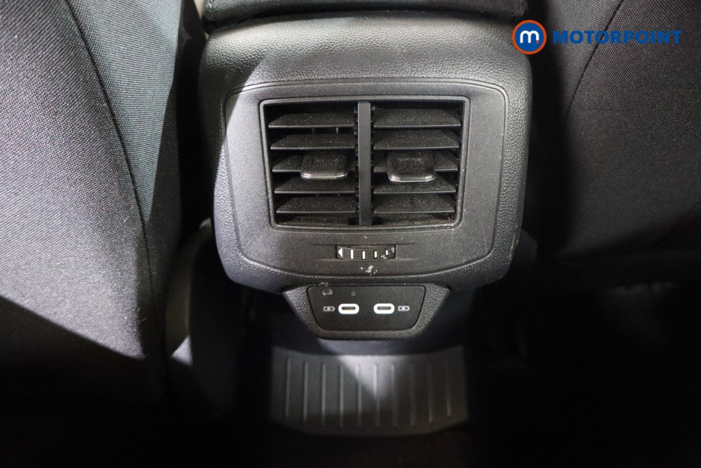 Volkswagen T-Roc Design Manual Petrol SUV - Stock Number (1560894) - 20th supplementary image