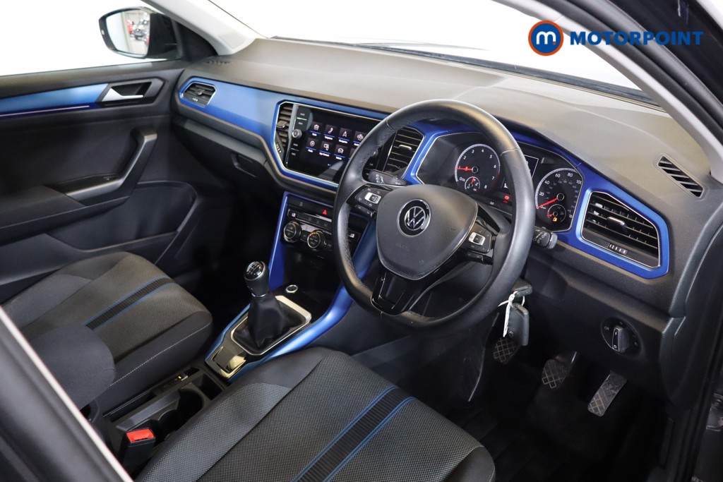 Volkswagen T-Roc Design Manual Petrol SUV - Stock Number (1560894) - 1st supplementary image